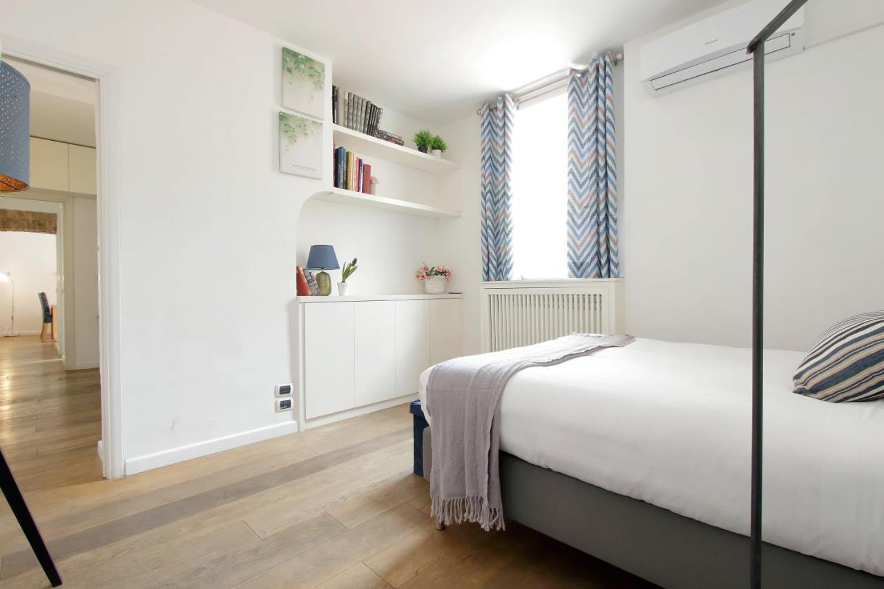 Colosseo Terrace Apartment ローマ エクステリア 写真