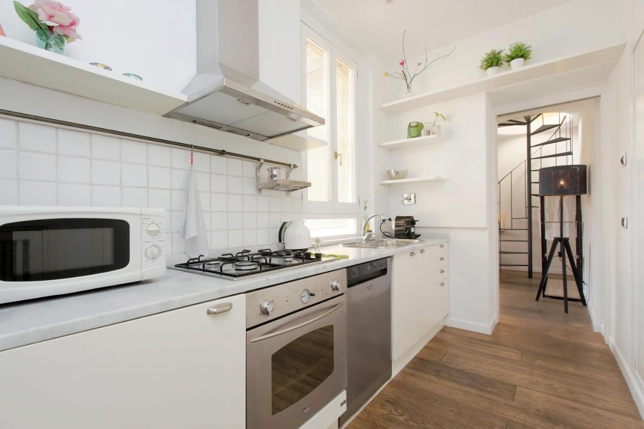 Colosseo Terrace Apartment ローマ エクステリア 写真